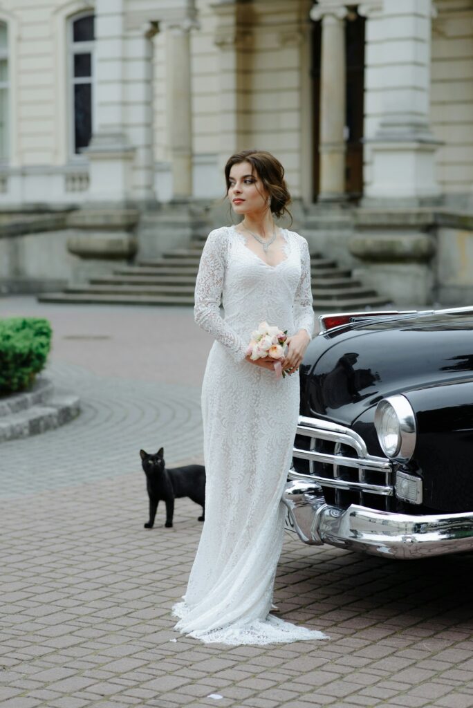 wedding couple with wedding car